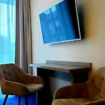 Dluga No 4 - 3*