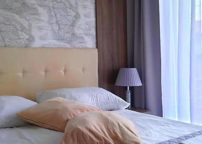 Dluga No 4 - 3* Гдыня