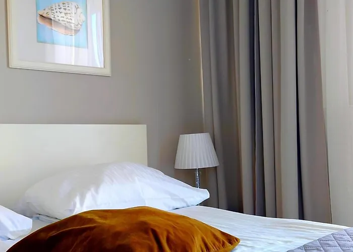 Dluga No 4 - 3* Гдыня